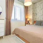 Apartment Zalioji Kopa Kotedzas Su Dideliu Kiemu, 300 M Iki Juros