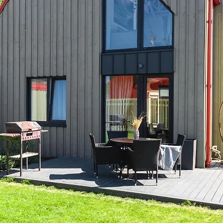 Apartment Zalioji Kopa Kotedzas Su Dideliu Kiemu, 300 M Iki Juros Palanga
